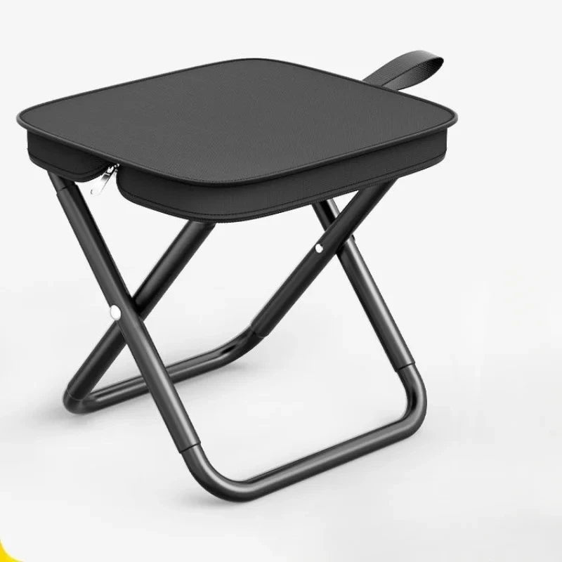 Portable multifunctional outdoor picnic chair